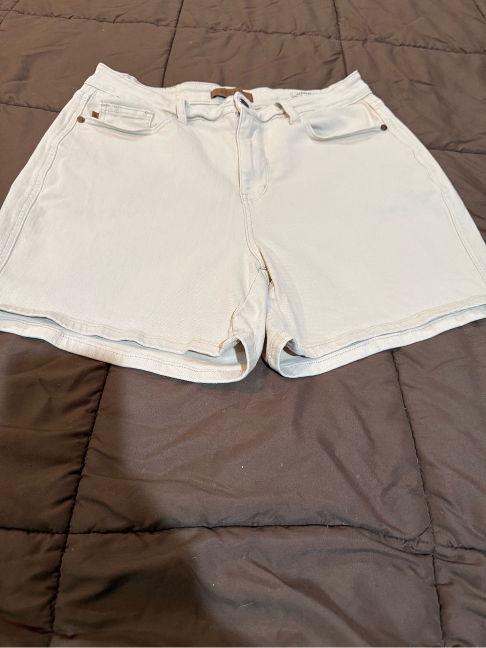 Judy Blue High-Waist Off-White Denim Shorts